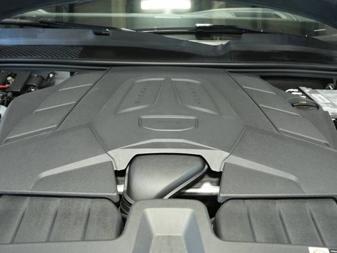 New 2026 Porsche Cayenne AWD/4WD image 30