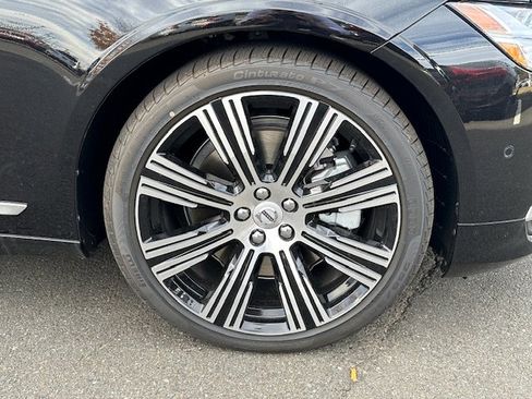 New 2025 Volvo S90 B6 Ultra w/ Lounge Package image 2