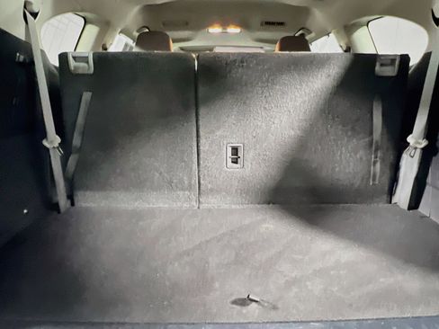 Used 2022 Toyota Highlander Limited AWD/4WD image 34