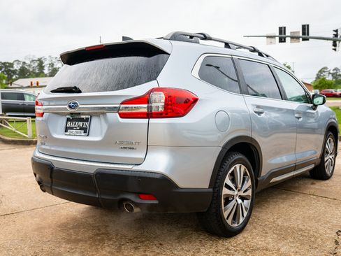 Used 2022 Subaru Ascent Limited w/ Technology Package AWD/4WD image 19