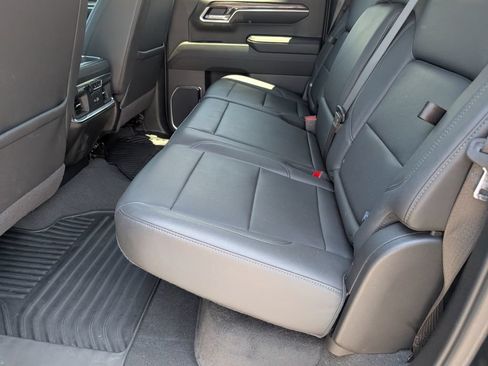 Used 2024 Chevrolet Silverado 1500 LTZ w/ LTZ Convenience Package II AWD/4WD image 9