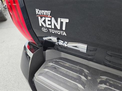 New 2026 Toyota Tundra SR5 image 5