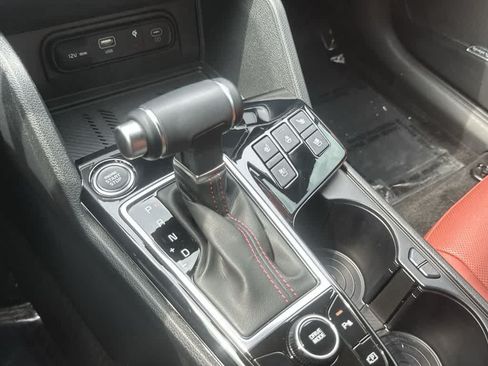 Used 2025 Kia Sportage SX FWD image 21