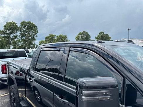 Used 2022 GMC Sierra 2500 Denali AWD/4WD image 5