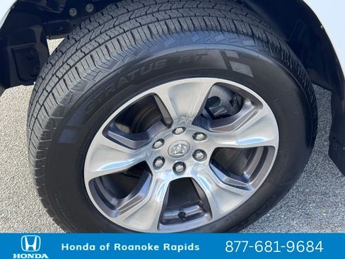 Used 2024 RAM 1500 Laramie image 20