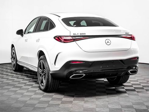 Certified 2024 Mercedes-Benz GLC 300 4MATIC image 2