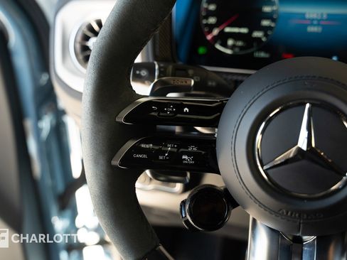 Used 2025 Mercedes-Benz G 63 AMG 4MATIC image 23