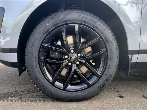 New 2026 Land Rover Range Rover Evoque S AWD/4WD image 11