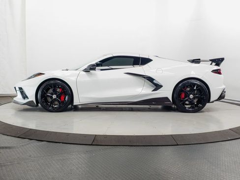 Used 2020 Chevrolet Corvette Stingray Premium Cpe w/ 3LT Preferred Equipment Group RWD image 4