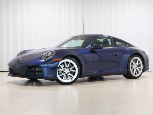 Used 2025 Porsche 911 Carrera RWD image 1