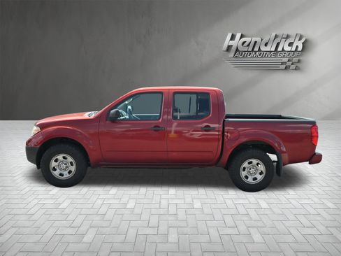 Used 2017 Nissan Frontier S w/ S Work Truck Package (4X4) image 6
