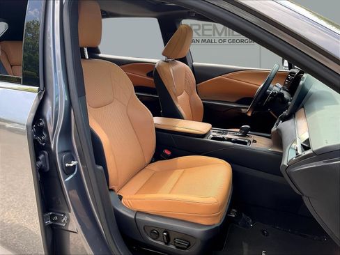 Used 2023 Lexus RX 350 Premium w/ Accessory Package AWD/4WD image 30