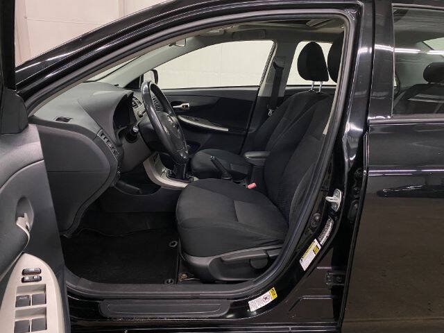 Used 2010 Toyota Corolla S FWD image 10