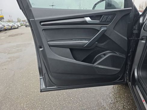 Used 2020 Audi Q5 e Premium Plus AWD/4WD image 15
