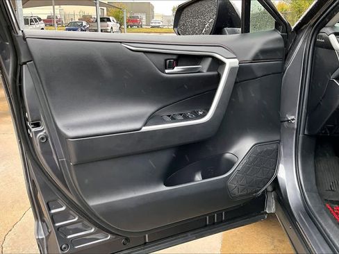 Used 2022 Toyota RAV4 TRD Off-Road image 48