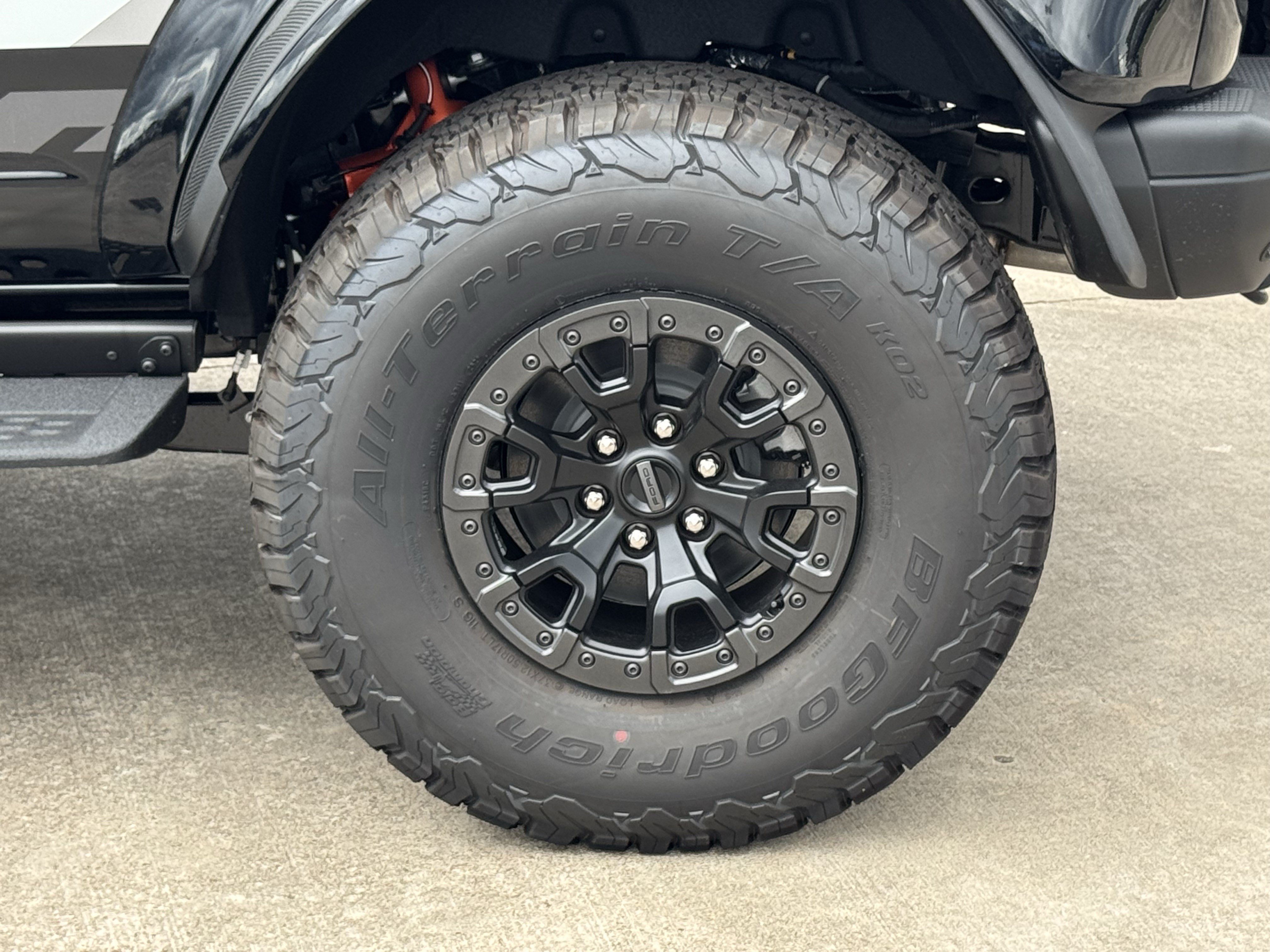 New 2026 Ford Bronco Raptor AWD/4WD image 8