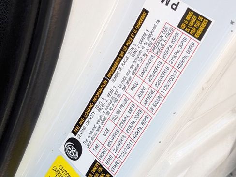 Used 2022 Toyota Corolla SE image 14