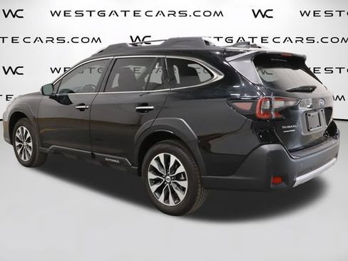 Used 2024 Subaru Outback Touring AWD/4WD image 5