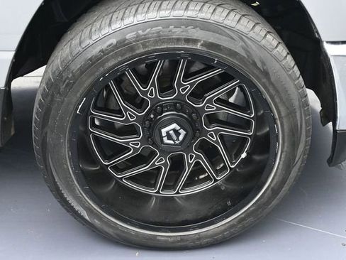 Used 2022 RAM 1500 Big Horn RWD image 6