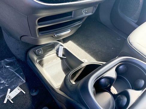 New 2026 Chrysler Voyager LX FWD image 20