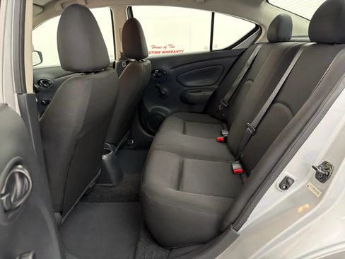 Used 2019 Nissan Versa S FWD image 13
