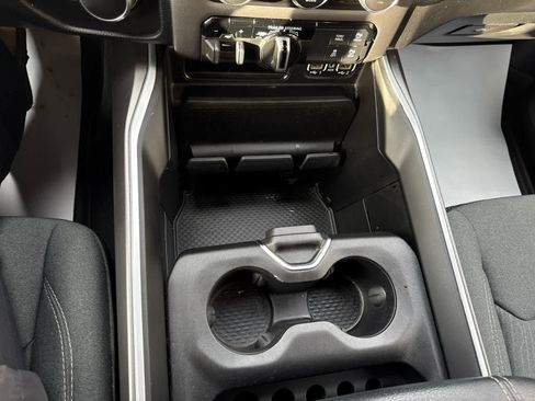 Used 2022 RAM 1500 Big Horn image 18