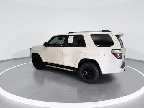 Used 2019 Toyota 4Runner SR5 Premium AWD/4WD image 7