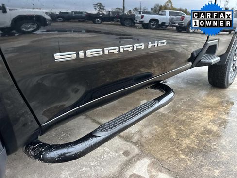 Used 2024 GMC Sierra 2500 SLE w/ Max Trailering Package image 12