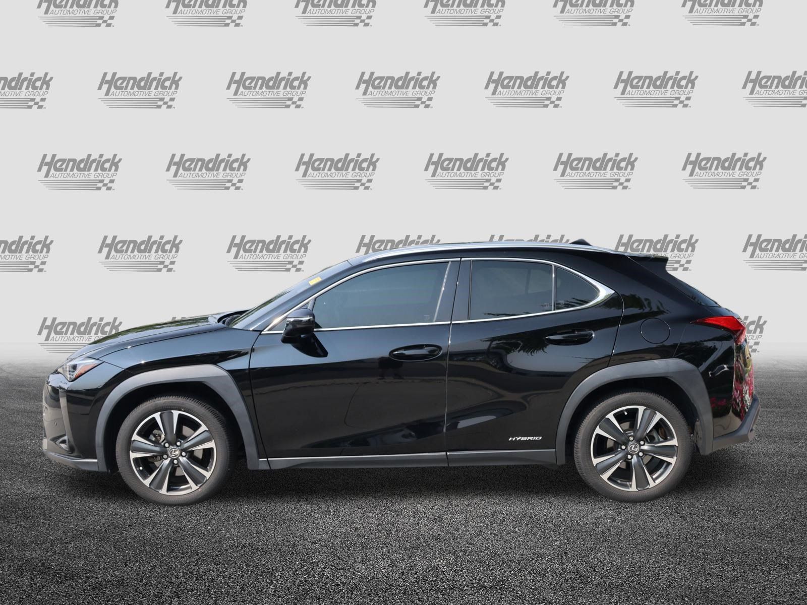 Used 2021 Lexus UX 250h w/ Accessory Package (Z1) AWD/4WD image 6