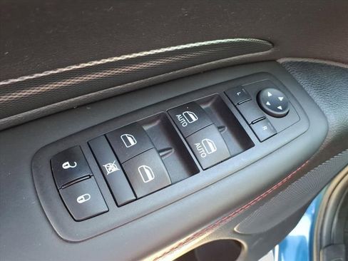 Used 2024 Dodge Durango GT image 41