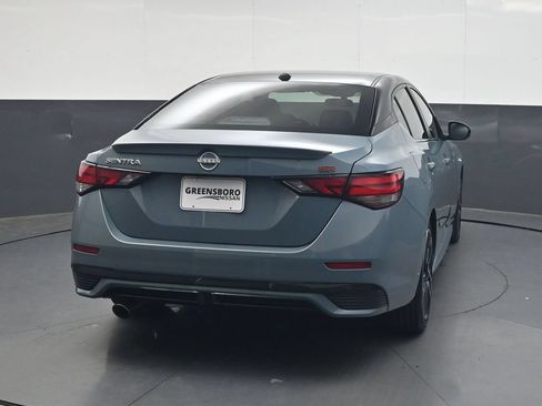 Used 2025 Nissan Sentra SR w/ SR Premium Package FWD image 5