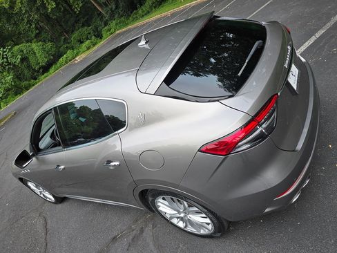 Used 2022 Maserati Levante GT image 60