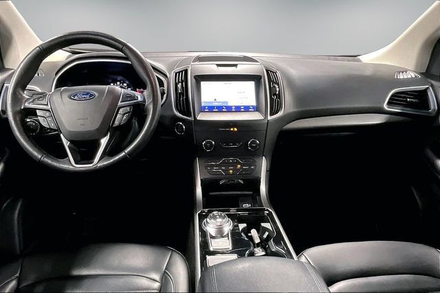 Used 2020 Ford Edge SEL w/ Convenience Package FWD image 8