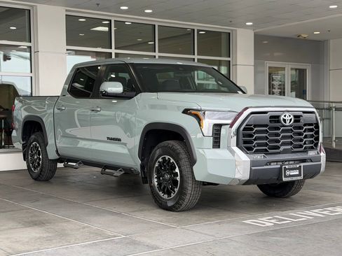 New 2026 Toyota Tundra SR5 AWD/4WD image 6
