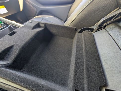 New 2025 Jeep Grand Cherokee Limited w/ Black Appearance Package image 29