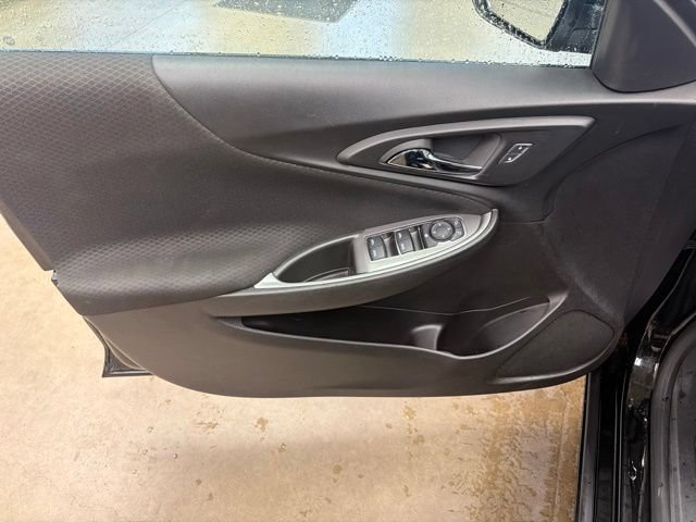 Used 2024 Chevrolet Malibu LT FWD image 12