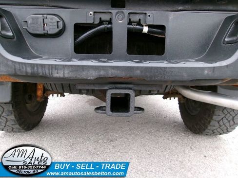 Used 2016 Toyota Tacoma TRD Off-Road w/ Exterior Package image 16