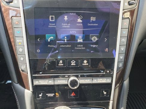 Used 2015 INFINITI Q50 Premium w/ Deluxe Touring Package image 41