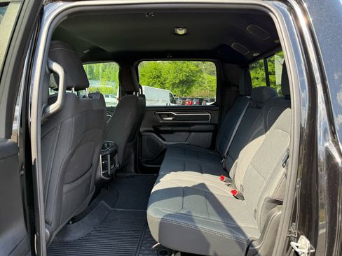 Used 2023 RAM 1500 Big Horn AWD/4WD image 25