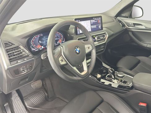 Certified 2024 BMW X3 sDrive30i w/ Premium Package RWD image 9