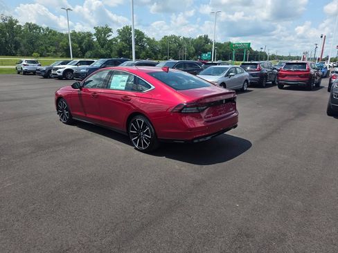 New 2026 Honda Accord Touring image 5