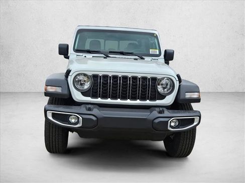 New 2026 Jeep Gladiator Sport image 5
