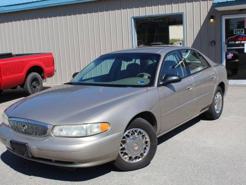 Used 2003 Buick Century Custom w/ Preferred Equipment Group 1SL FWD image 1