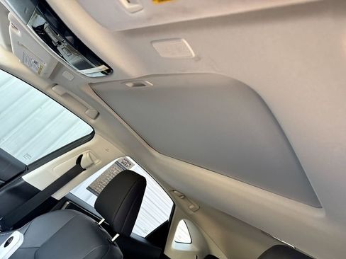 Used 2024 Lexus NX 250 FWD w/ Towing Package (2000 Lbs) image 20