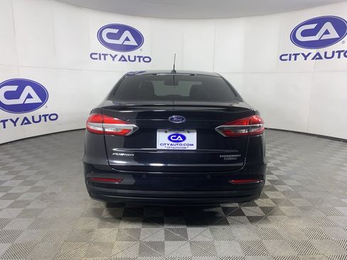 Used 2020 Ford Fusion Energi Titanium image 4