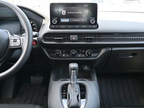 Used 2025 Honda HR-V LX image 10