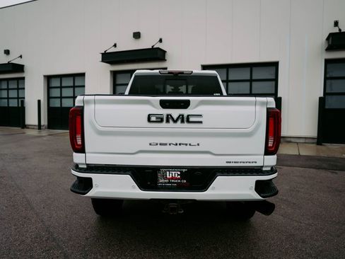 Used 2021 GMC Sierra 3500 Denali w/ Denali Ultimate Package image 7