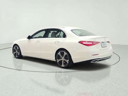 Used 2022 Mercedes-Benz C 300 Sedan image 7