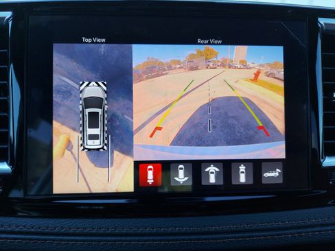 New 2026 Chrysler Pacifica Pinnacle image 15