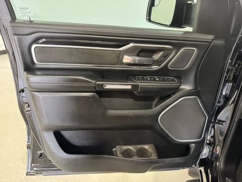 Used 2020 RAM 1500 Laramie AWD/4WD image 15
